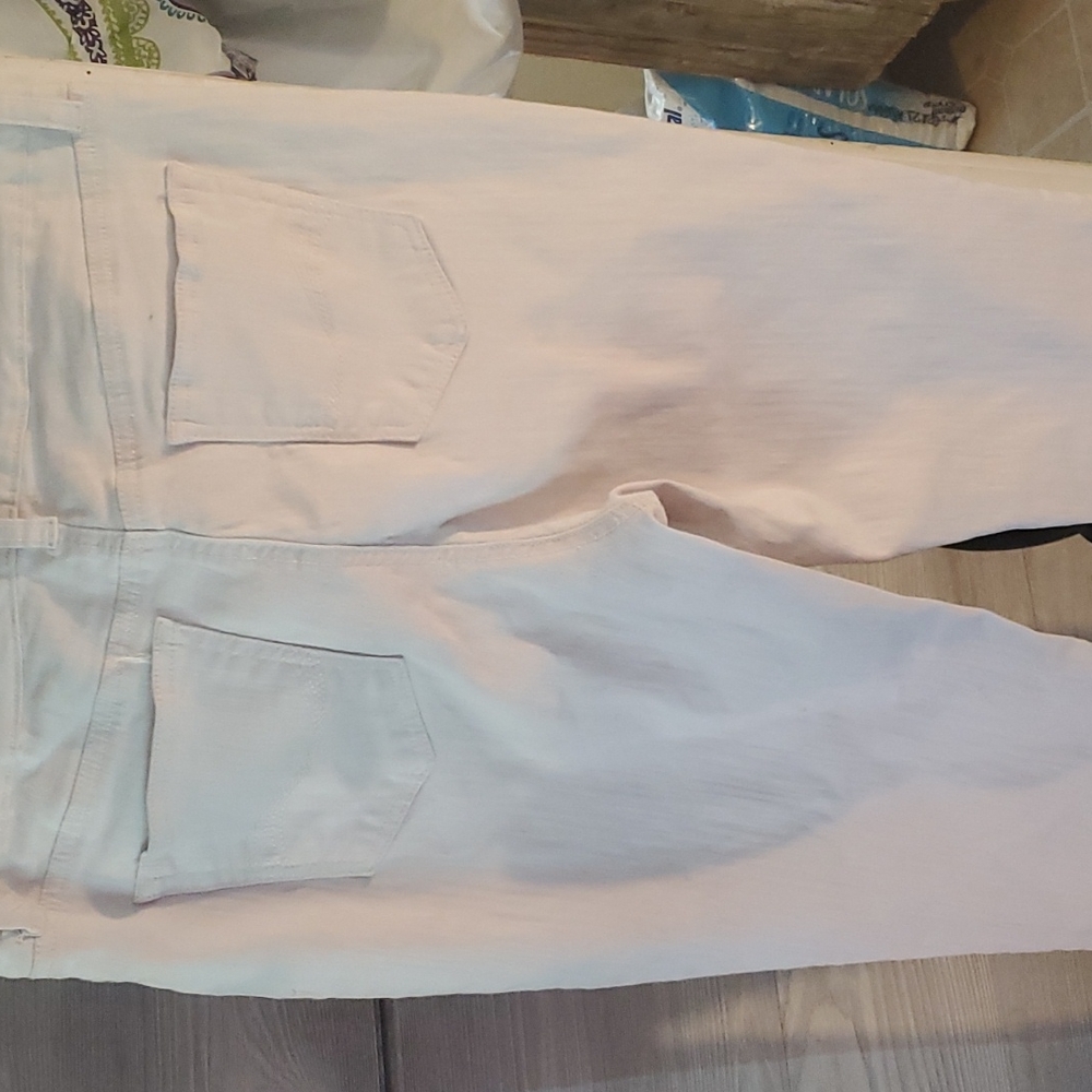 Pants - Picture 3 of 4